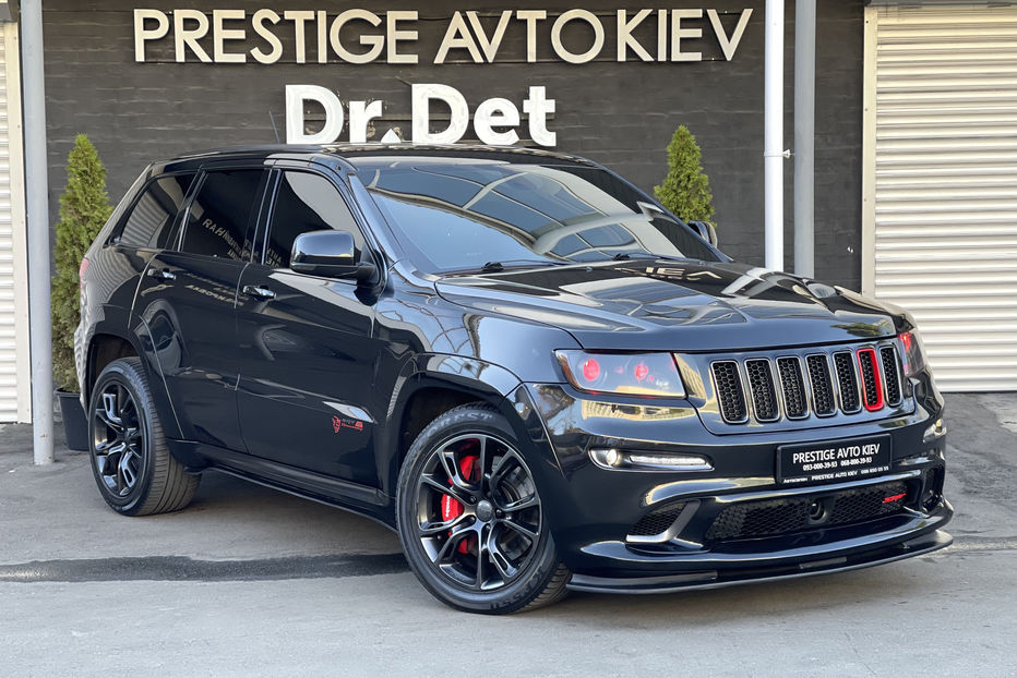 Продам Jeep Grand Cherokee SRT8 2012 года в Киеве