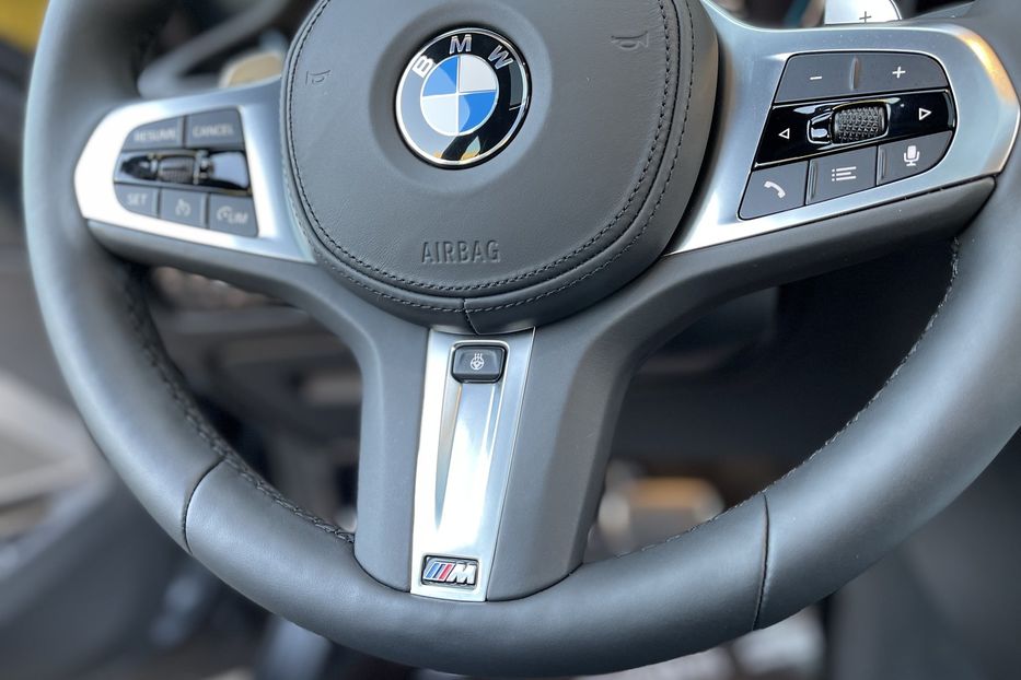 Продам BMW 330 e xDrive 2021 года в Киеве