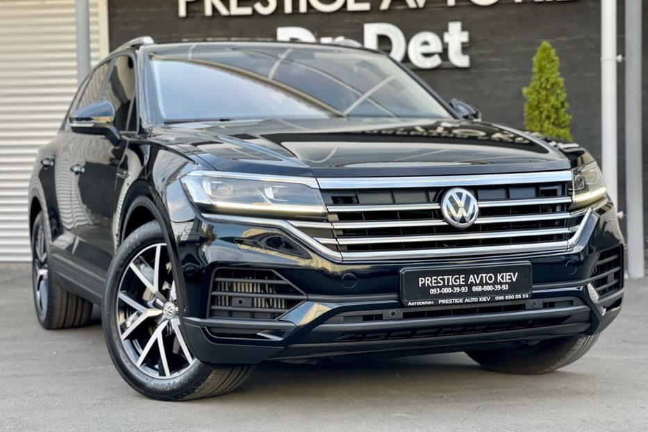 Продам Volkswagen Touareg V6 TFSI 2018 года в Киеве