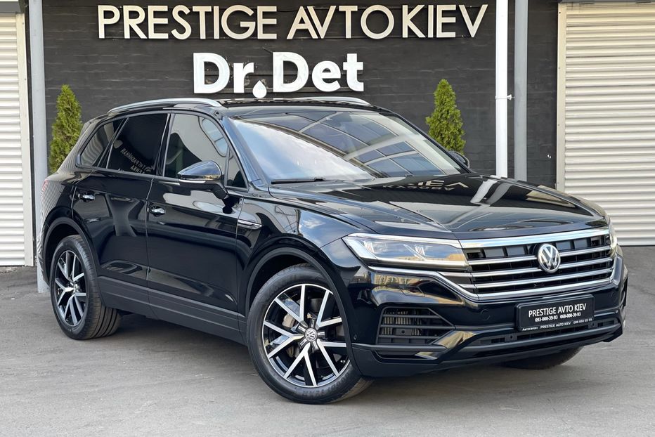 Продам Volkswagen Touareg V6 TFSI 2018 года в Киеве