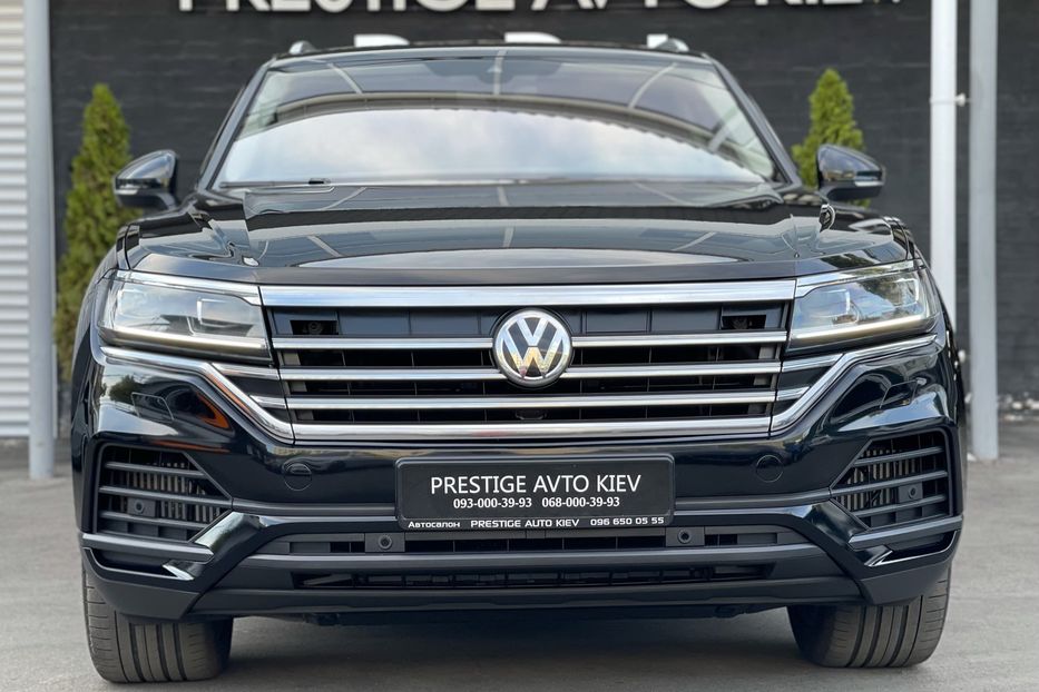 Продам Volkswagen Touareg V6 TFSI 2018 года в Киеве