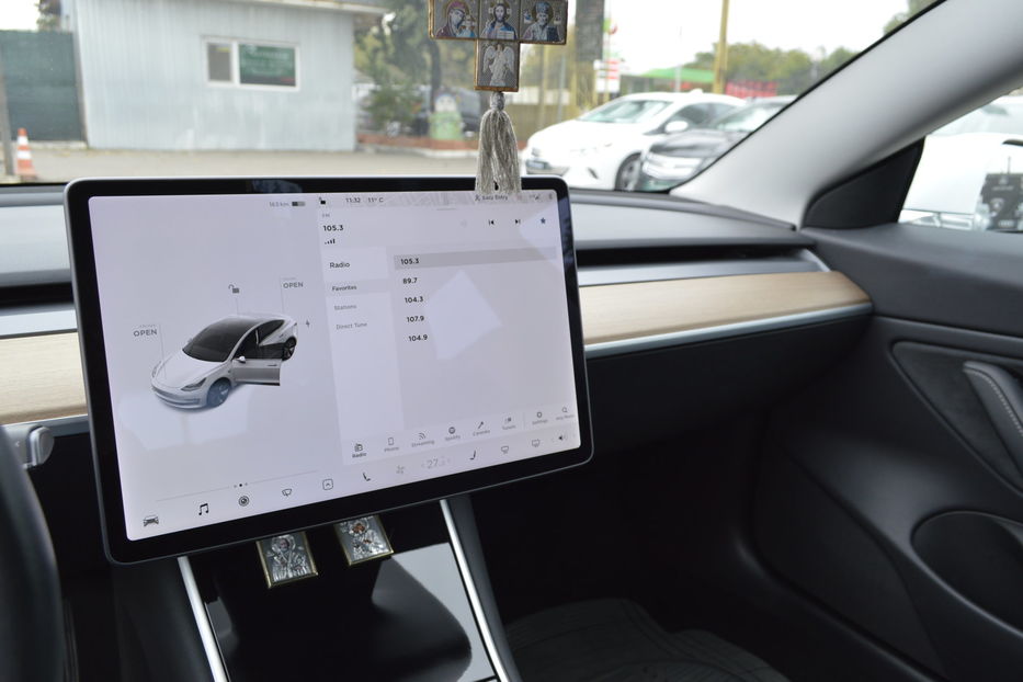 Продам Tesla Model 3 2019 года в Одессе