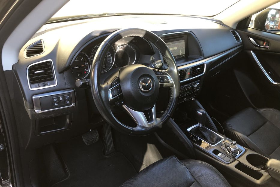 Продам Mazda CX-5 4 WD Premium 2016 года в Житомире