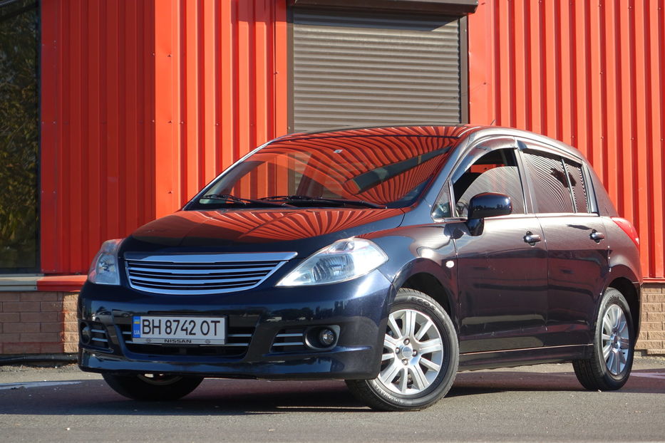 Продам Nissan TIIDA 2010 года в Одессе