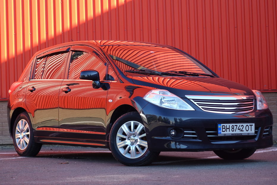 Продам Nissan TIIDA 2010 года в Одессе
