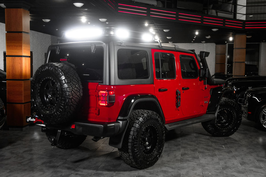 Продам Jeep Wrangler Sahara 2018 года в Одессе