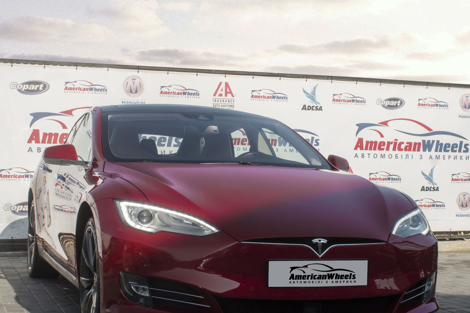 Продам Tesla Model S P85D 2014 года в Черновцах