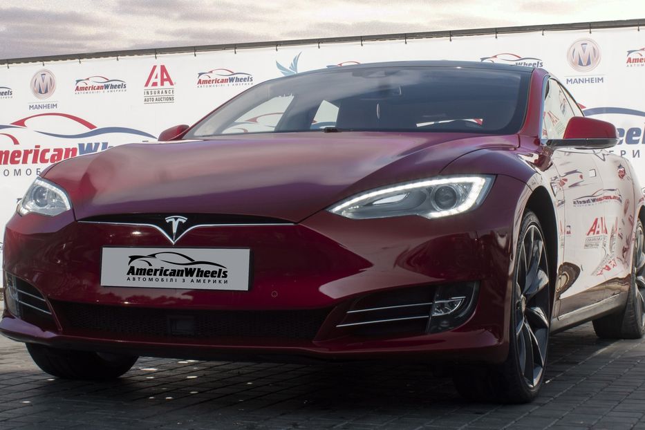 Продам Tesla Model S P85D 2014 года в Черновцах