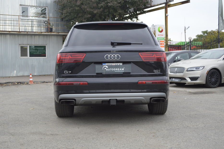 Продам Audi Q7 2015 года в Одессе