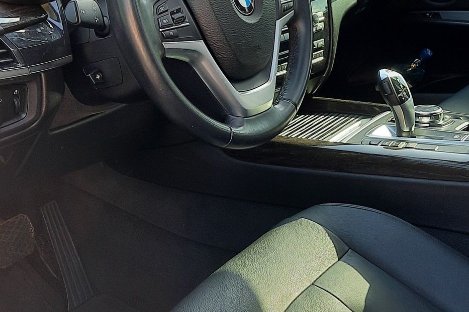 Продам BMW X5 Sdrive 2016 года в Николаеве