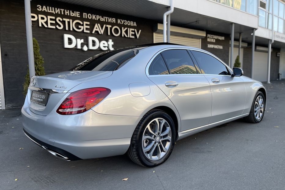 Продам Mercedes-Benz C-Class 300 4Matic 2014 года в Киеве