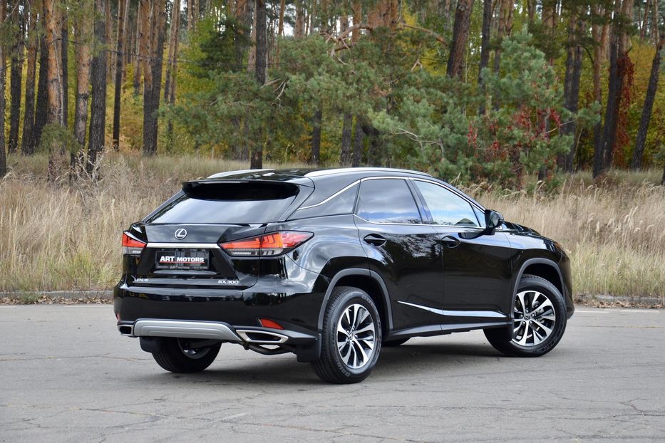 Продам Lexus RX 300 2021 года в Киеве