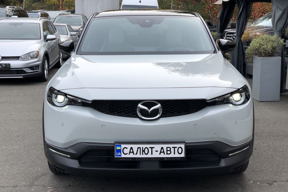 Продам Mazda 3 0-МХ 2020 года в Киеве