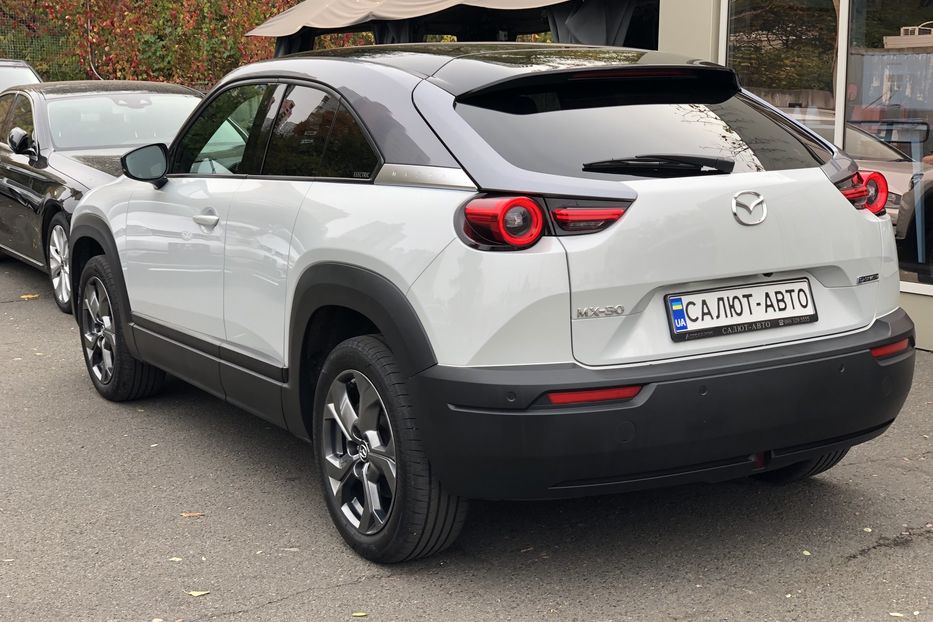 Продам Mazda 3 0-МХ 2020 года в Киеве