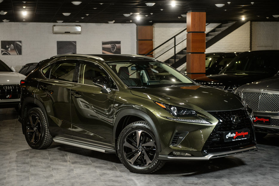 Продам Lexus NX 200 2020 года в Одессе