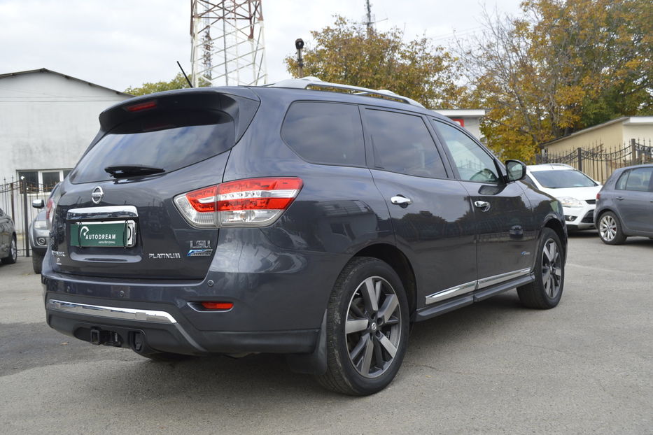 Продам Nissan Pathfinder PLATINUM 2013 года в Одессе