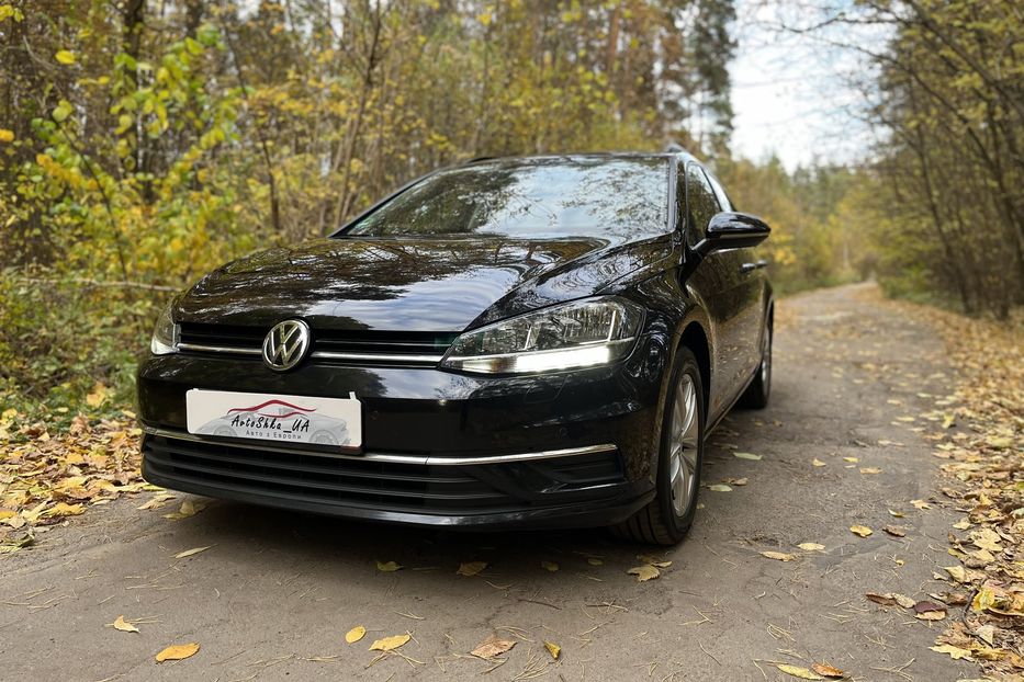 Продам Volkswagen Golf VII 2018 года в Житомире