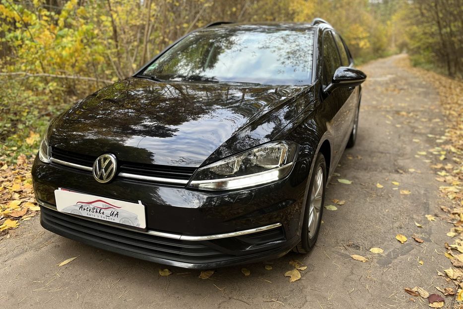 Продам Volkswagen Golf VII 2018 года в Житомире