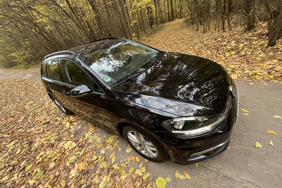 Продам Volkswagen Golf VII 2018 года в Житомире