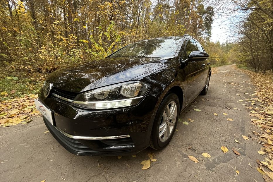 Продам Volkswagen Golf VII 2018 года в Житомире