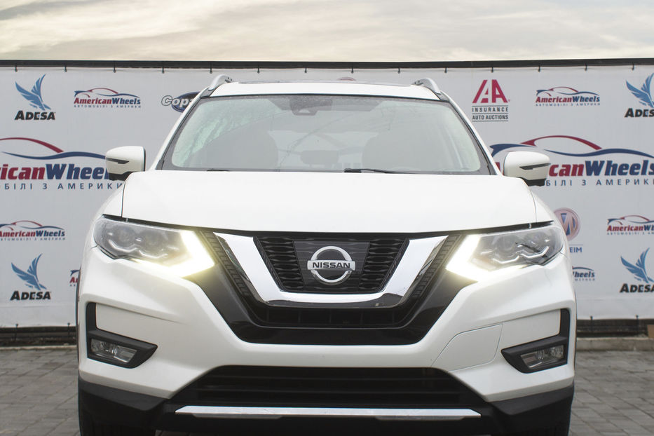 Продам Nissan Rogue PLATINUM AWD 2017 года в Черновцах