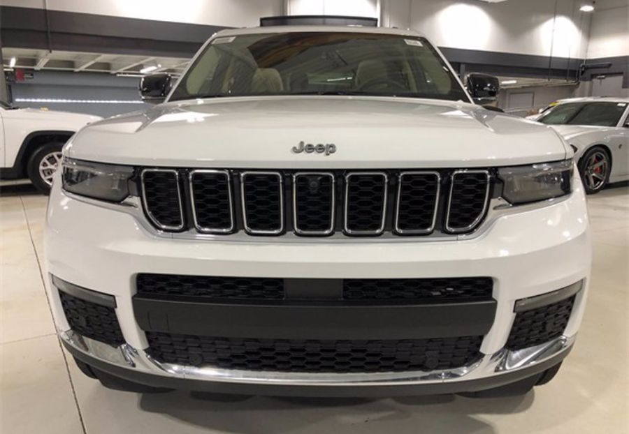 Продам Jeep Grand Cherokee L 2021 года в Киеве