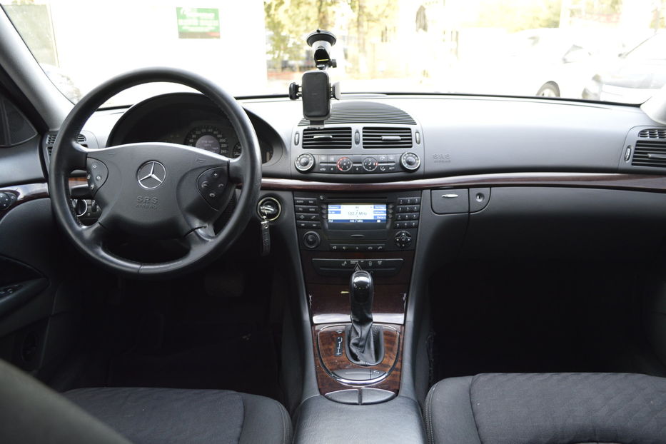 Продам Mercedes-Benz E-Class 200 kompressor 2003 года в Одессе