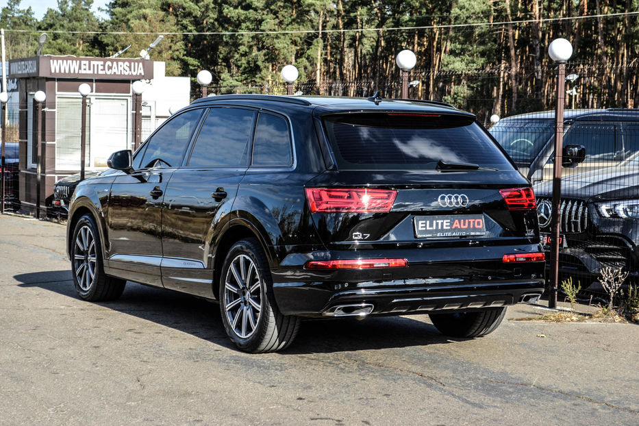 Продам Audi Q7 Diesel S-Line 2016 года в Киеве