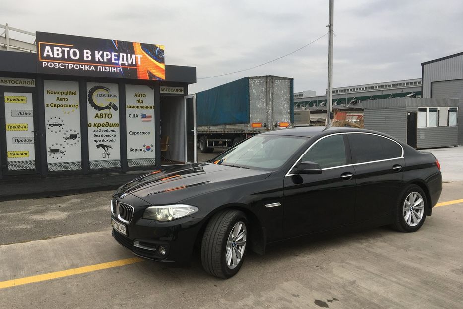 Продам BMW 520 2016 года в Киеве