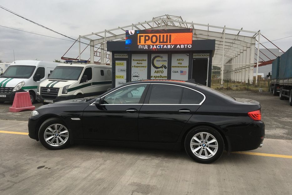 Продам BMW 520 2016 года в Киеве