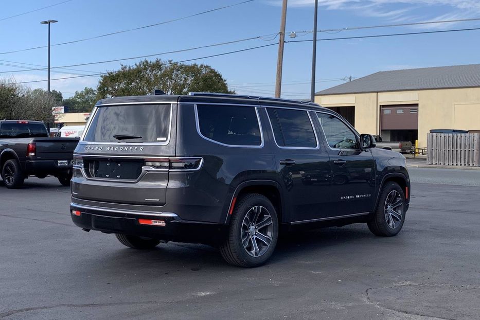 Продам Jeep Grand Cherokee Grand Wagoneer 2021 года в Киеве