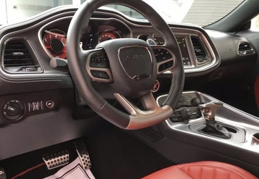 Продам Dodge Challenger SRT Hellcat 2021 года в Киеве