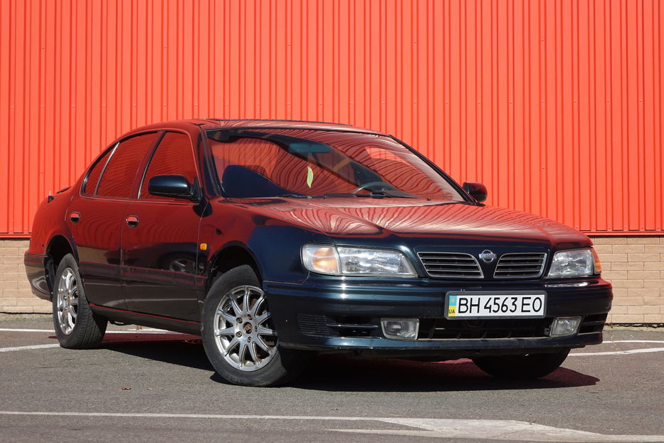 Продам Nissan Maxima 1996 года в Одессе