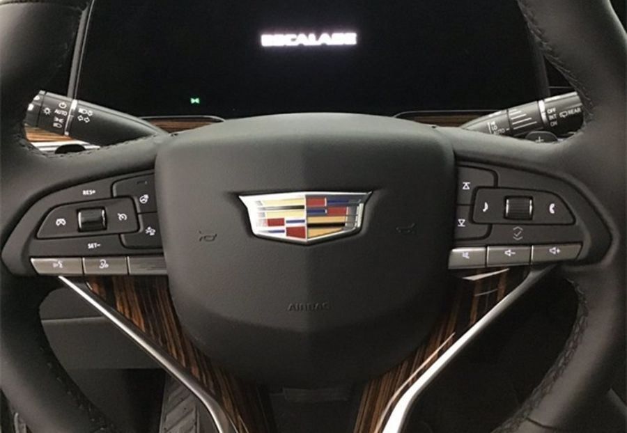 Продам Cadillac Escalade ESV Luxury 2021 года в Киеве