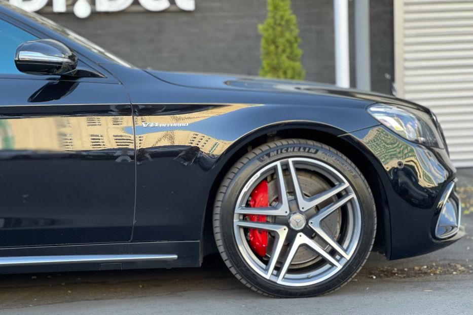 Продам Mercedes-Benz S-Class 63 AMG 4Matic 2015 года в Киеве