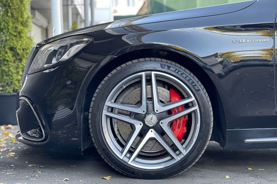 Продам Mercedes-Benz S-Class 63 AMG 4Matic 2015 года в Киеве