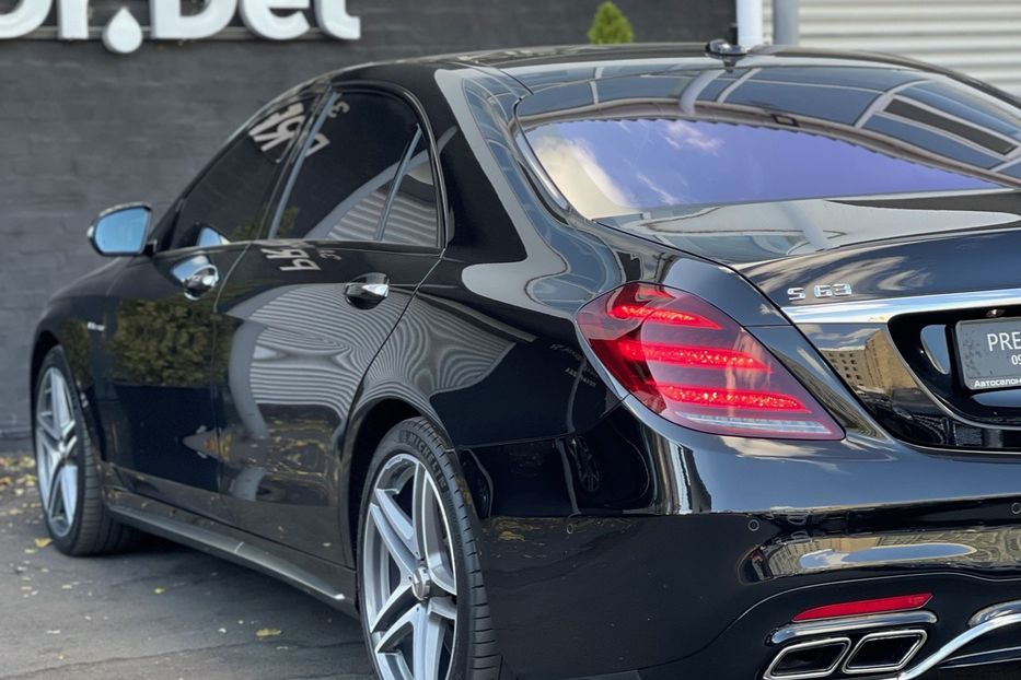 Продам Mercedes-Benz S-Class 63 AMG 4Matic 2015 года в Киеве