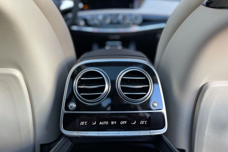 Продам Mercedes-Benz S-Class 63 AMG 4Matic 2015 года в Киеве