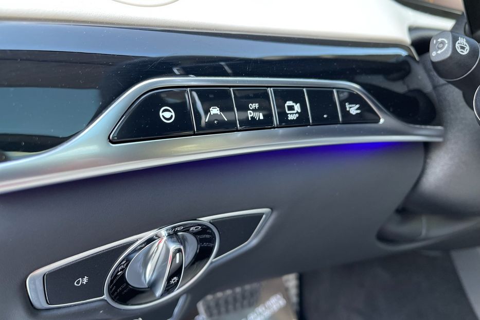 Продам Mercedes-Benz S-Class 63 AMG 4Matic 2015 года в Киеве