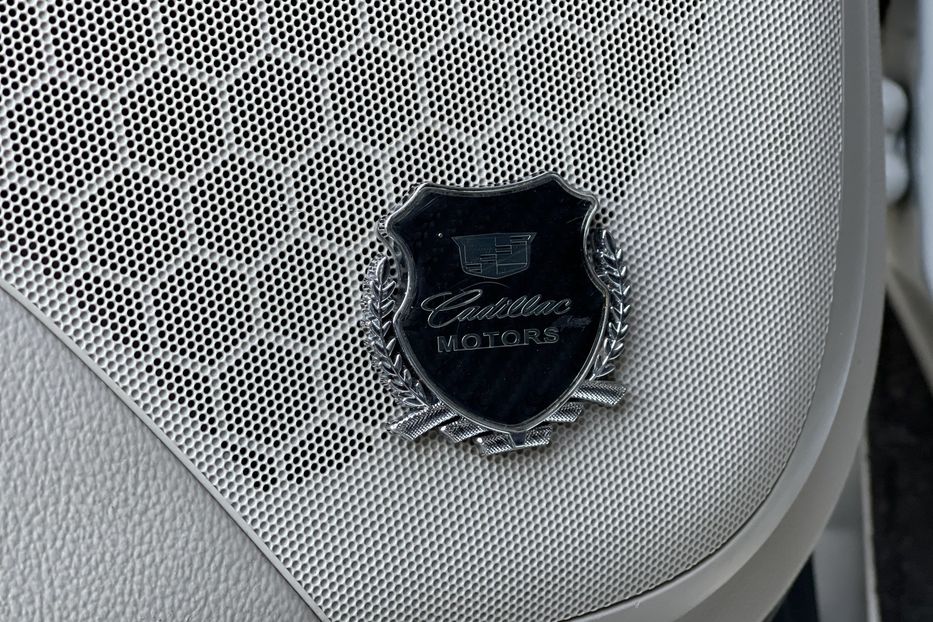 Продам Cadillac Escalade 2014 года в Киеве