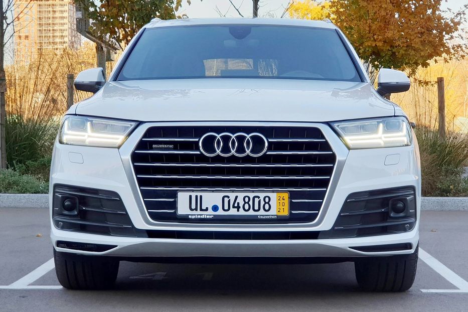 Продам Audi Q7 S-Line 2018 года в Киеве