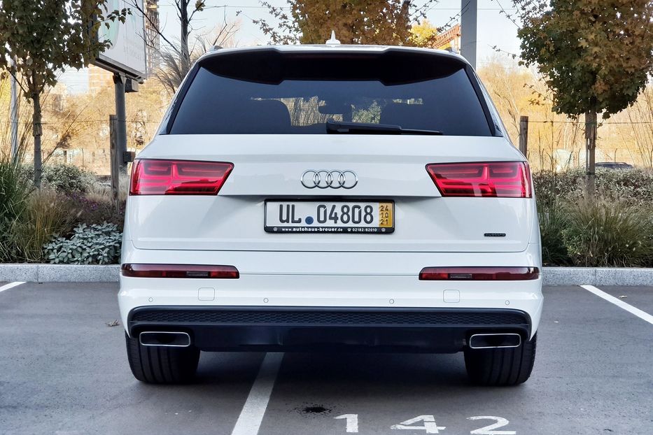 Продам Audi Q7 S-Line 2018 года в Киеве