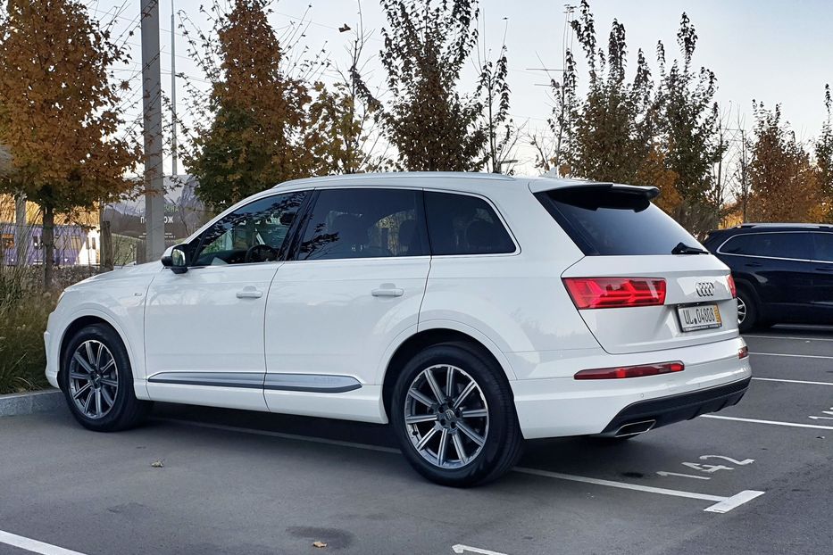 Продам Audi Q7 S-Line 2018 года в Киеве