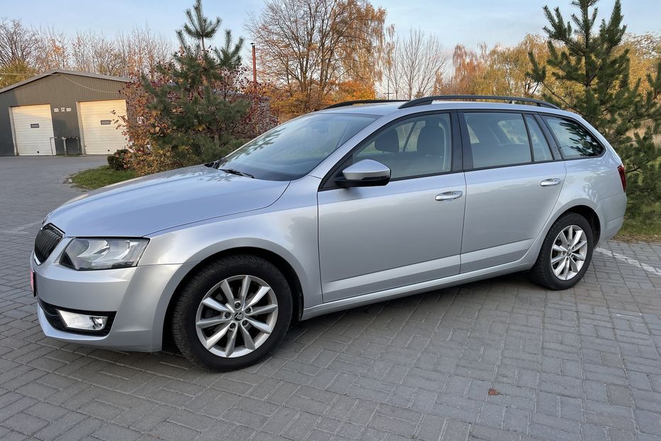 Продам Skoda Octavia A7 2016 года в Львове