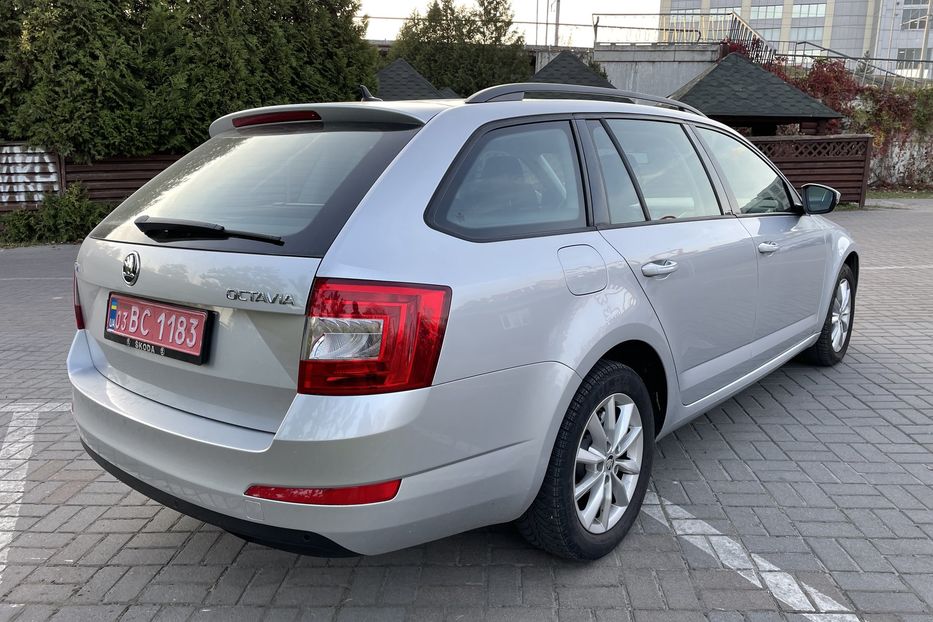 Продам Skoda Octavia A7 2016 года в Львове