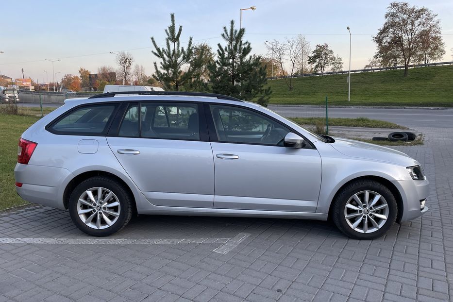 Продам Skoda Octavia A7 2016 года в Львове