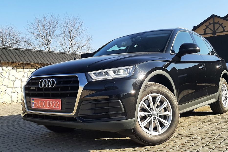 Продам Audi Q5 FUL-LED Matriks QUATTRO  2018 года в Львове