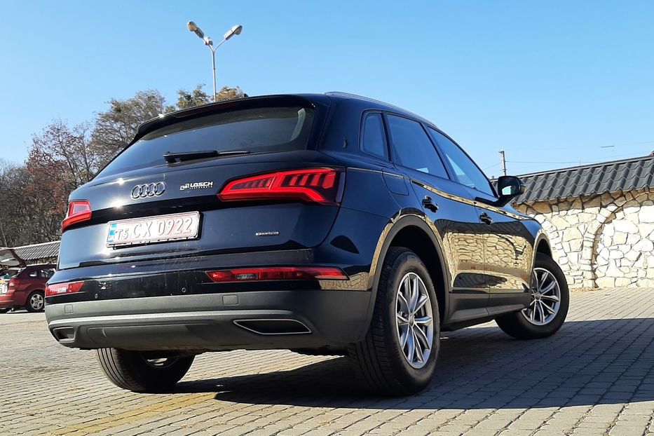 Продам Audi Q5 FUL-LED Matriks QUATTRO  2018 года в Львове