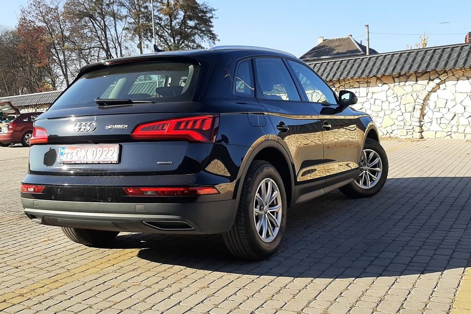 Продам Audi Q5 FUL-LED Matriks QUATTRO  2018 года в Львове