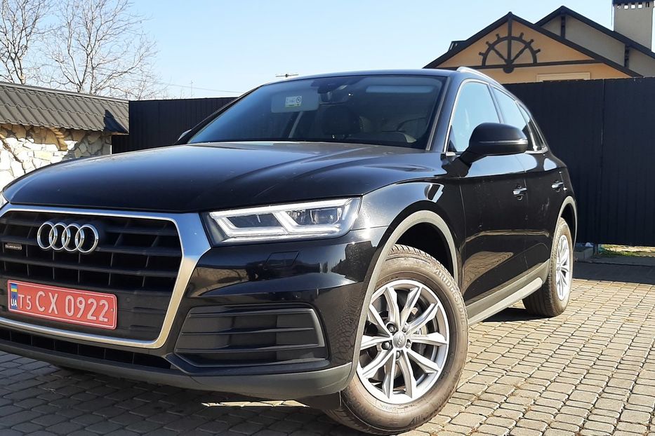 Продам Audi Q5 FUL-LED Matriks QUATTRO  2018 года в Львове